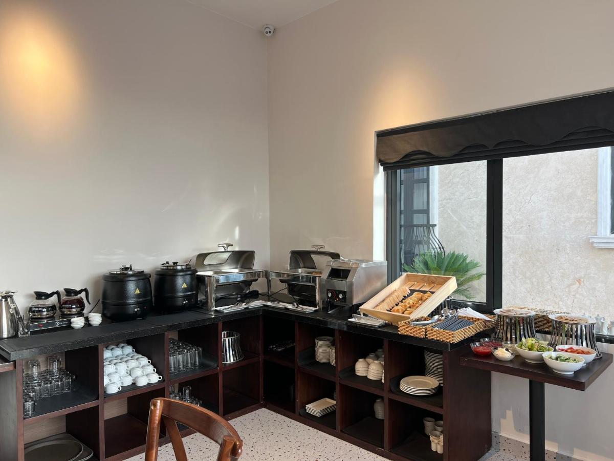 Khach San Lilac Hotel Νταλάτ Εξωτερικό φωτογραφία