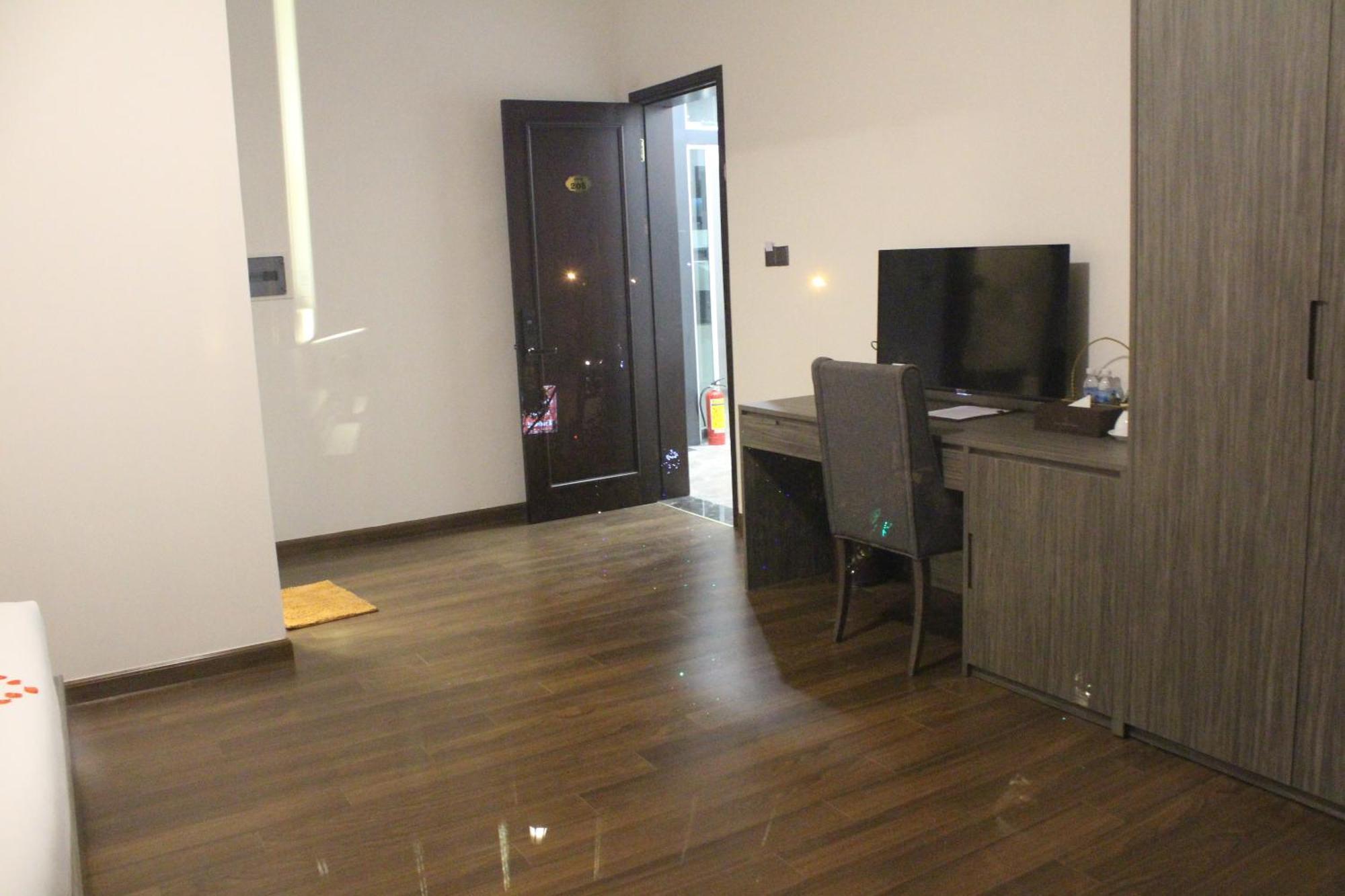 Khach San Lilac Hotel Νταλάτ Εξωτερικό φωτογραφία
